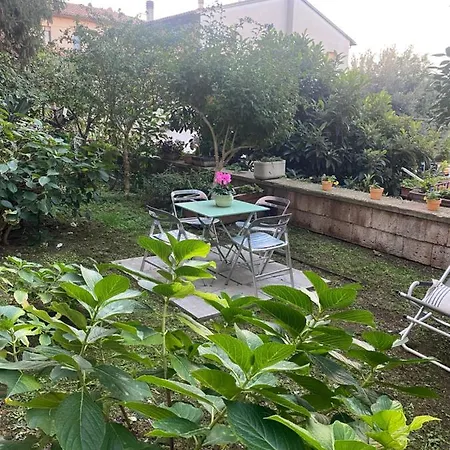 Lejlighed Il Giardinetto Di Elelu' Private Garage *