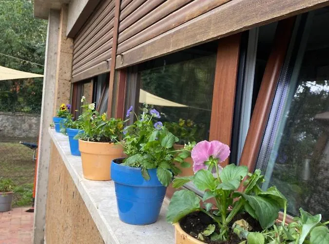 Il Giardinetto Di Elelu' Private Garage Orvieto