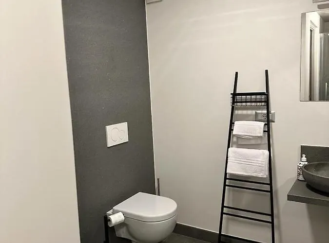 Il Giardinetto Di Elelu' Private Garage Apartamento