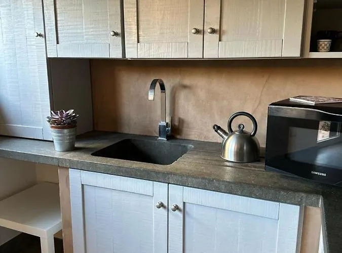 Il Giardinetto Di Elelu' Private Garage Appartement *