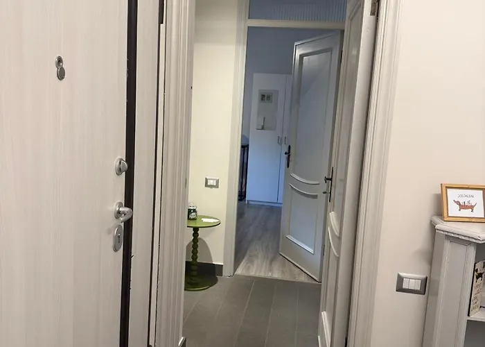 Il Giardinetto Di Elelu' Private Garage Appartement
